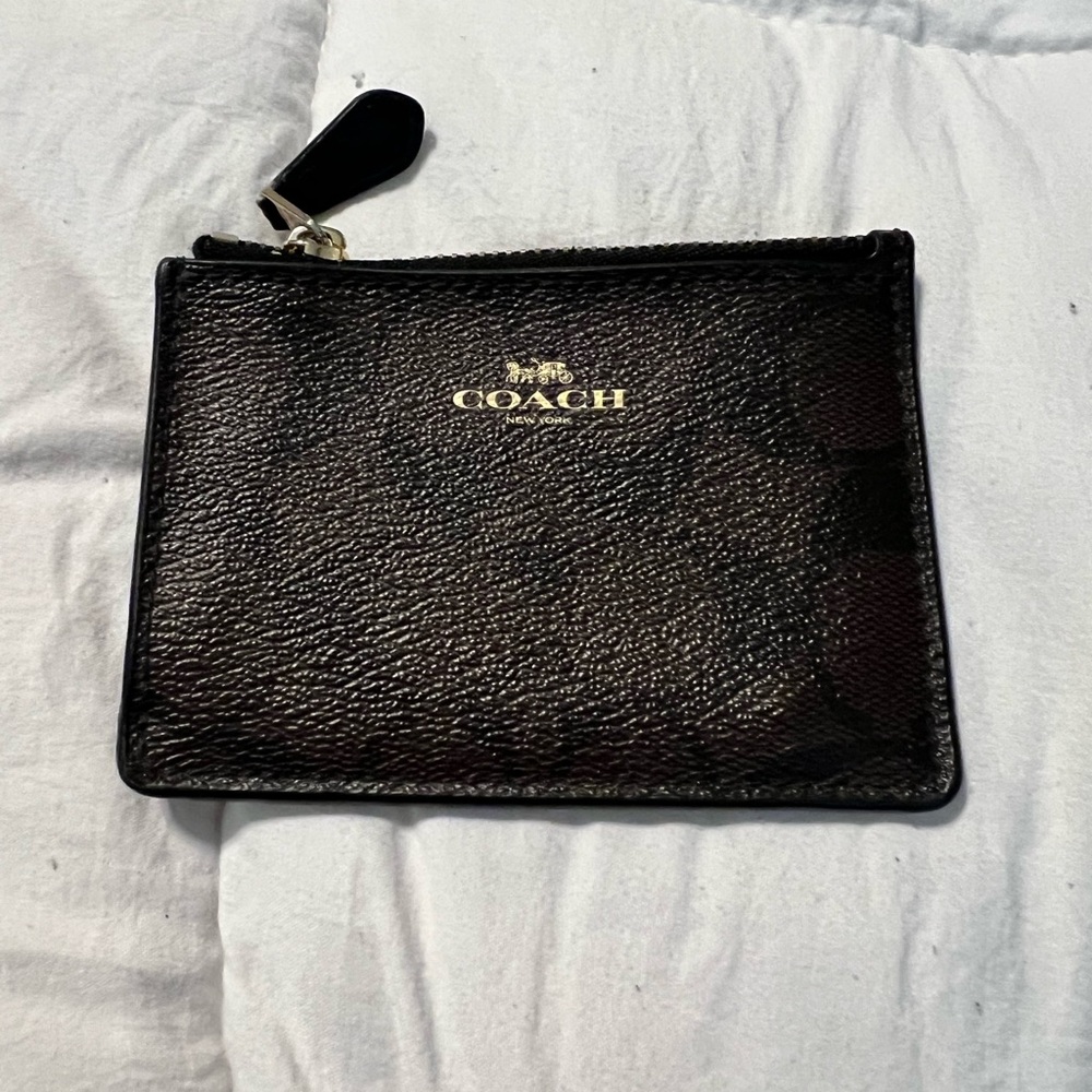 Coach Black Leather card holder in dark chocolate brown NWOT